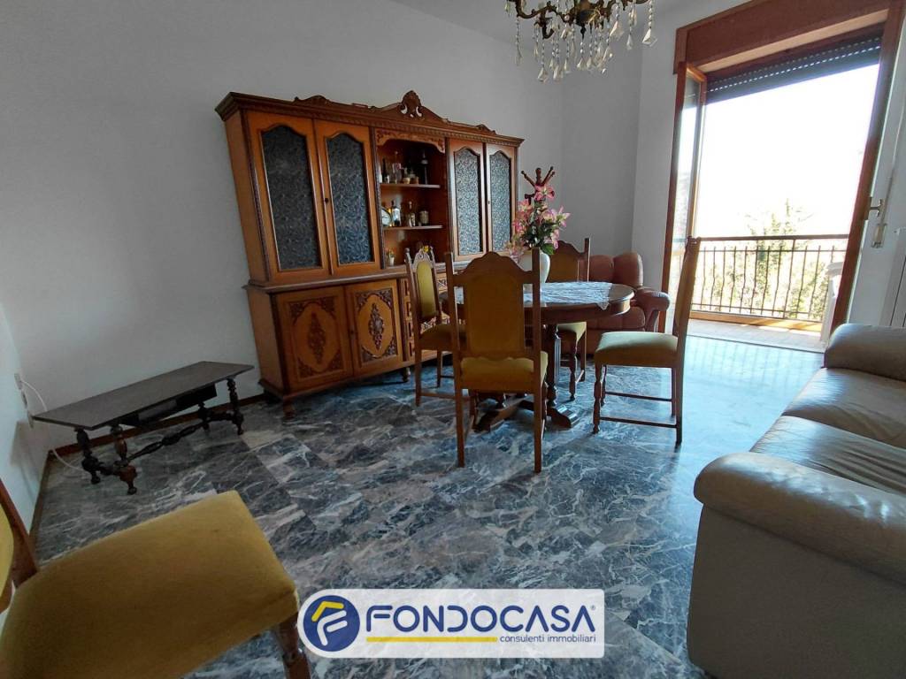 appartamento in vendita a Folignano in zona Case di Coccia