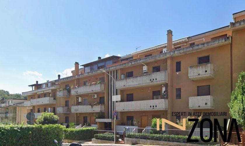 appartamento in vendita a Folignano