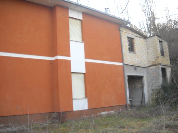 casa indipendente in vendita a Force in zona Quinzano