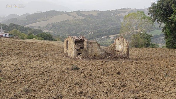 casale in vendita a Force