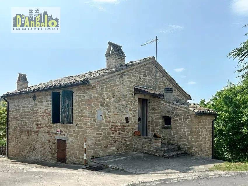 casa indipendente in vendita a Force