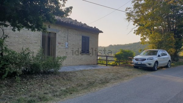 casa indipendente in vendita a Force