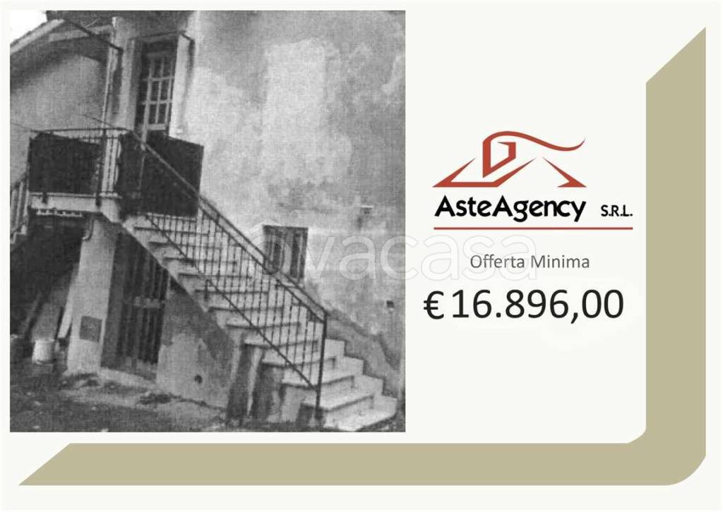 appartamento in vendita a Force in zona Montemoro