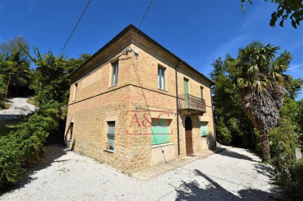 casa indipendente in vendita a Force in zona Quinzano