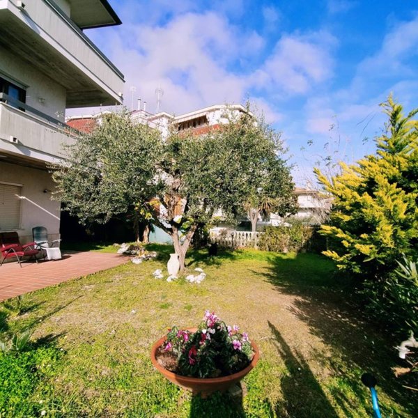 appartamento in vendita a Grottammare