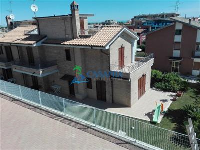 casa indipendente in vendita a Grottammare