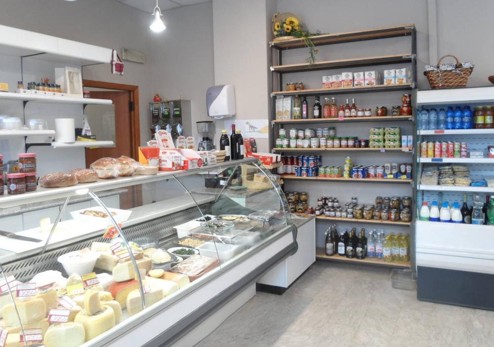 casa indipendente in vendita a Grottammare
