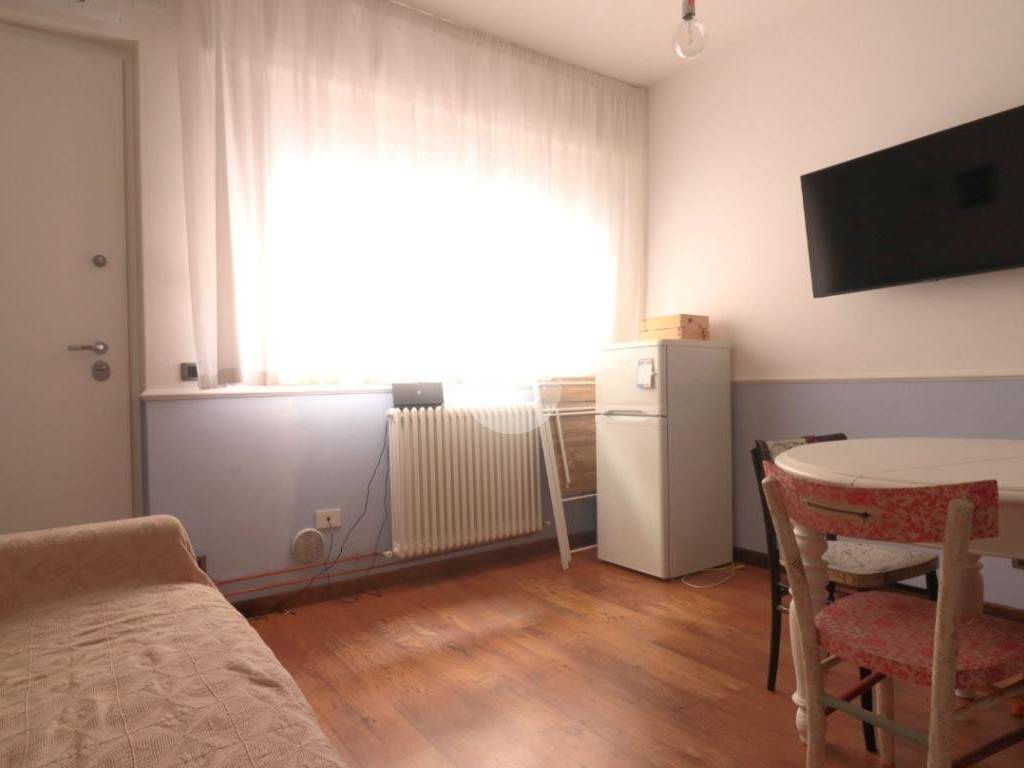 casa semindipendente in vendita a Grottammare