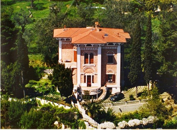 casa indipendente in vendita a Grottammare