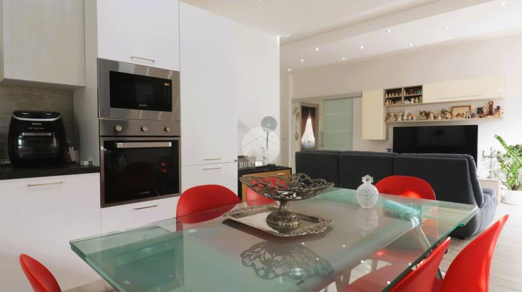 appartamento in vendita a Grottammare in zona Ischia