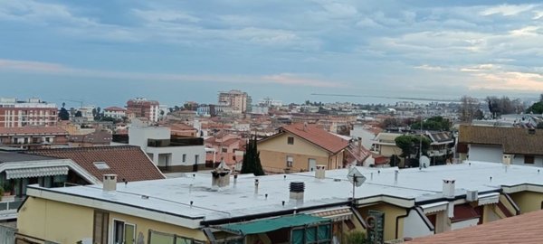 casa indipendente in vendita a Grottammare