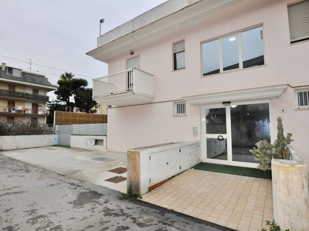 appartamento in vendita a Grottammare