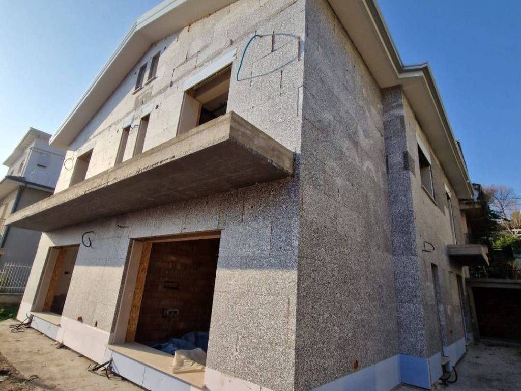 casa indipendente in vendita a Grottammare