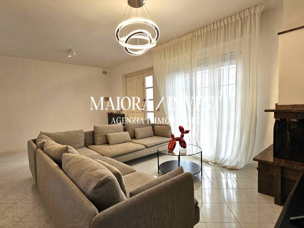 casa indipendente in vendita a Grottammare