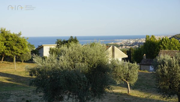 terreno edificabile in vendita a Grottammare