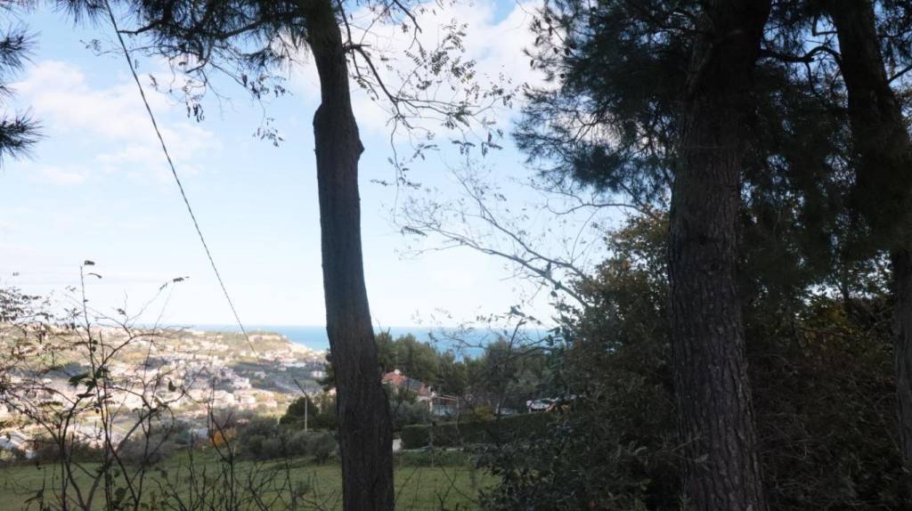 casa semindipendente in vendita a Grottammare