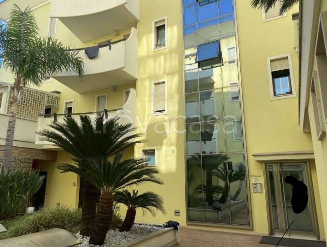 appartamento in vendita a Grottammare in zona Ischia