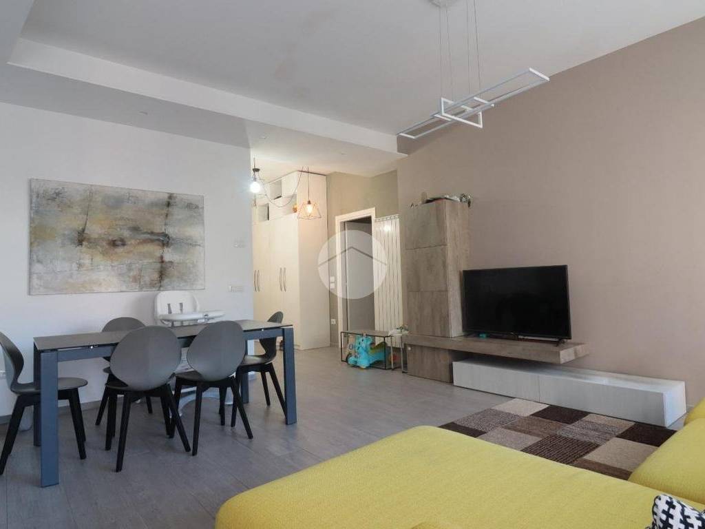 appartamento in vendita a Grottammare in zona Ischia