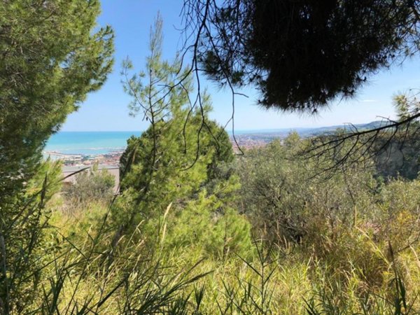 terreno edificabile in vendita a Grottammare