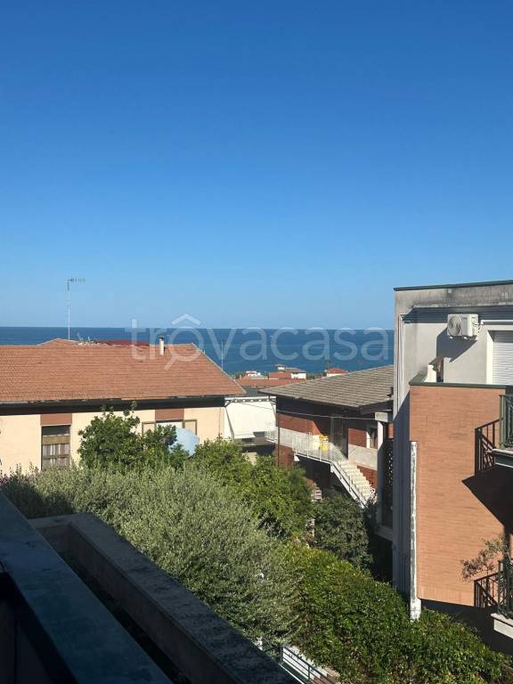appartamento in vendita a Grottammare
