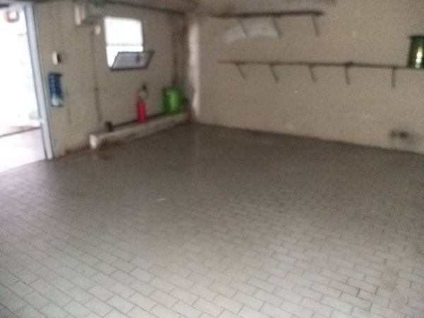 locale di sgombero in vendita a Grottammare