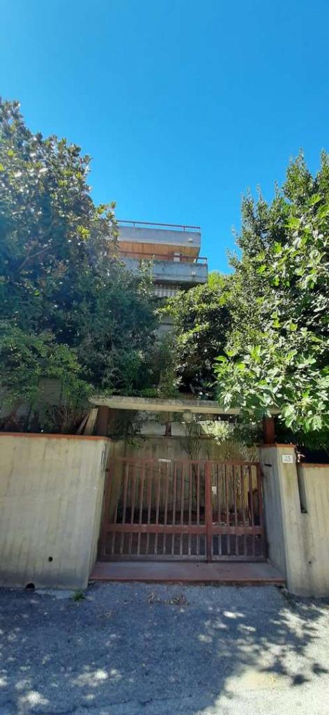 casa indipendente in vendita a Grottammare