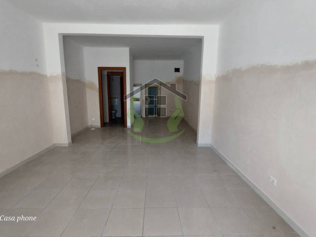 negozio in vendita a Grottammare