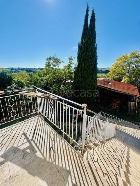 casa indipendente in vendita a Grottammare