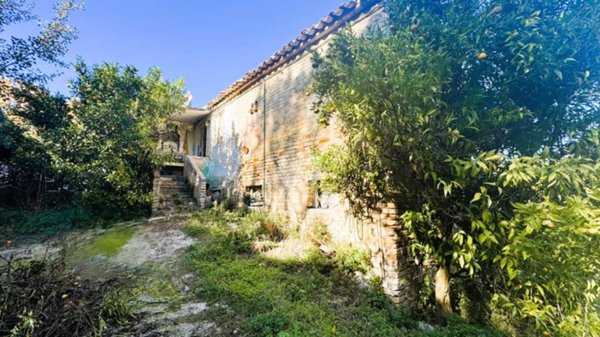 casa indipendente in vendita a Grottammare