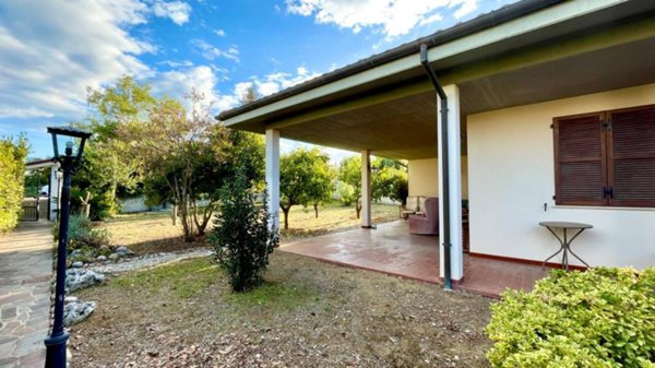 casa indipendente in vendita a Grottammare