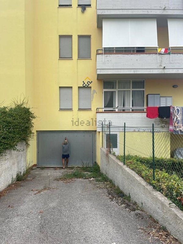 casa semindipendente in vendita a Grottammare