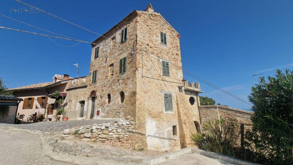 casa indipendente in vendita a Grottammare