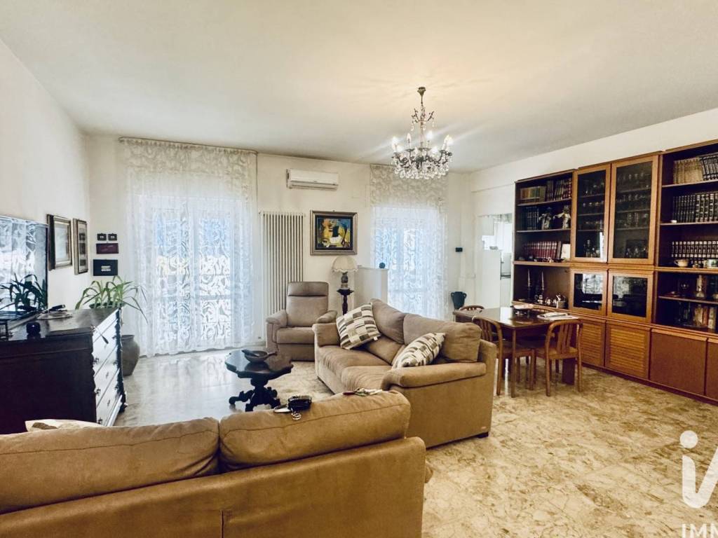 appartamento in vendita a Grottammare in zona Ischia