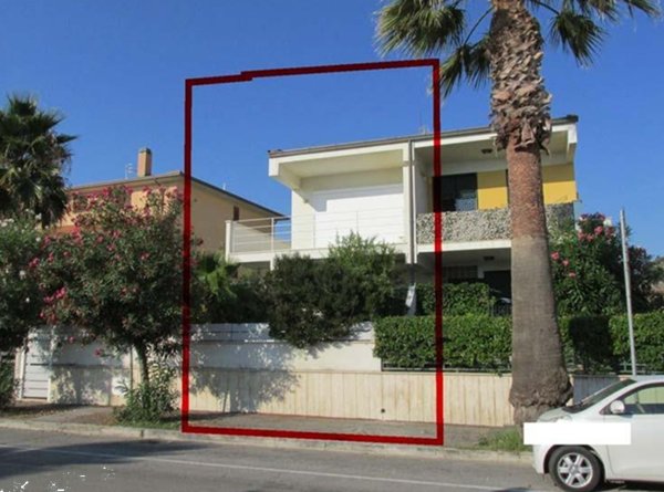 casa indipendente in vendita a Grottammare