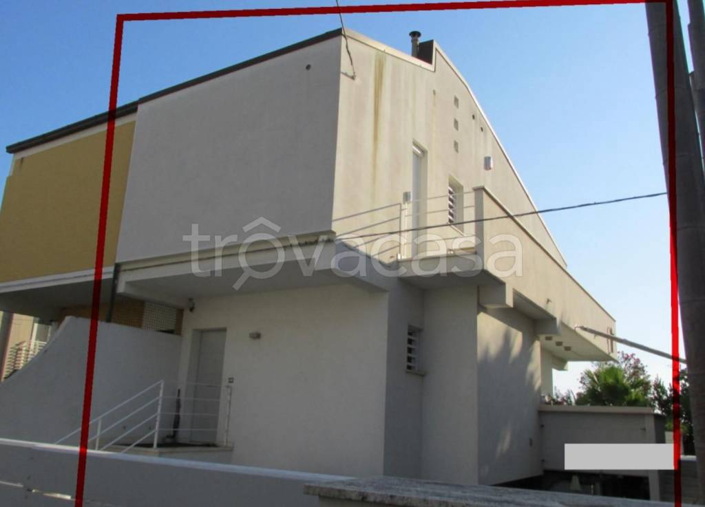 casa indipendente in vendita a Grottammare