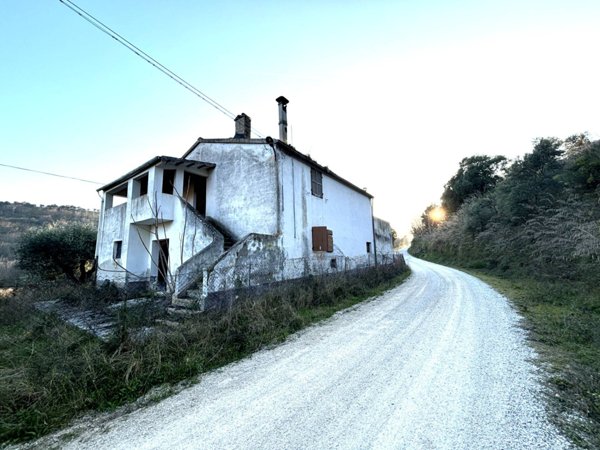 casa indipendente in vendita a Grottammare