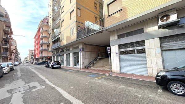 ufficio in vendita a Grottammare in zona Ischia