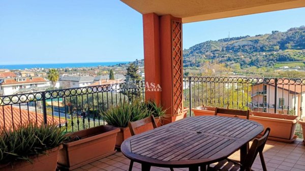 appartamento in vendita a Grottammare in zona Ischia