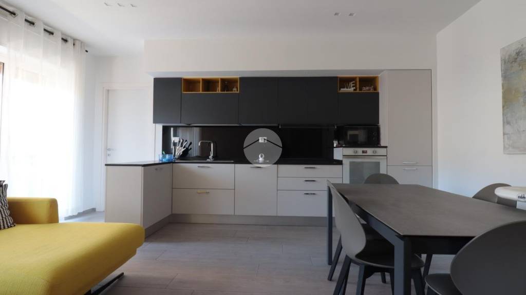 appartamento in vendita a Grottammare in zona Ischia