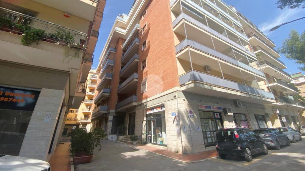 ufficio in vendita a Grottammare