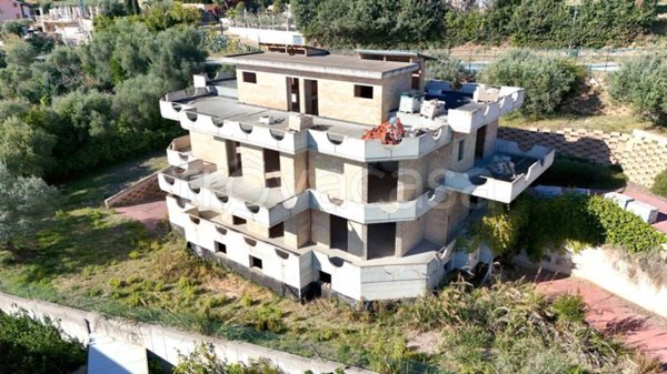 casa indipendente in vendita a Grottammare