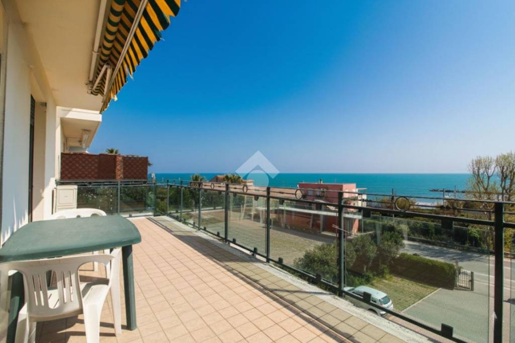 appartamento in vendita a Grottammare