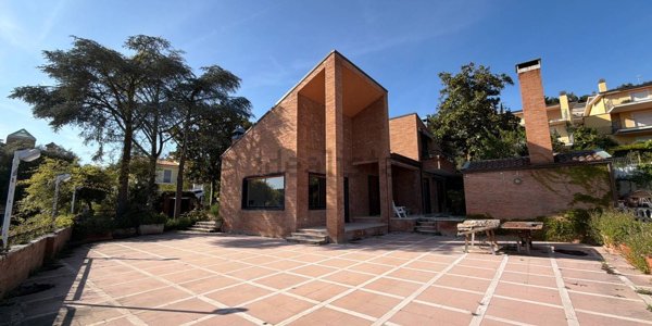 casa indipendente in vendita a Grottammare