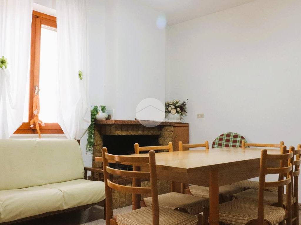 casa indipendente in vendita a Grottammare