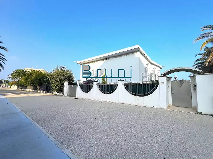 casa indipendente in vendita a Grottammare