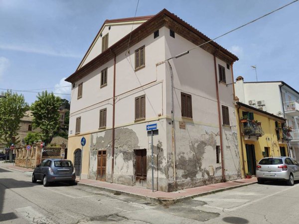negozio in vendita a Grottammare
