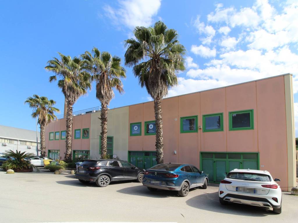 negozio in vendita a Grottammare