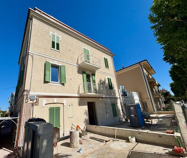 appartamento in vendita a Grottammare in zona Ischia