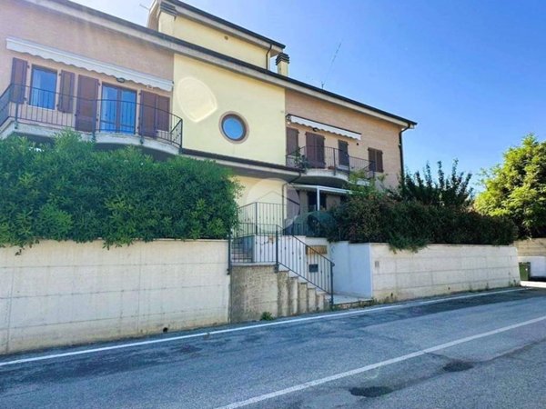 appartamento in vendita a Grottammare in zona Ischia