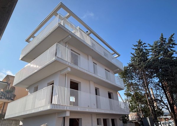 appartamento in vendita a Grottammare in zona Ischia
